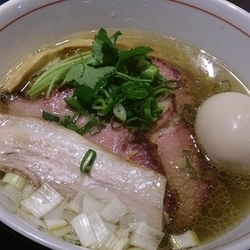 地鶏中華そば(塩、手揉み麺)