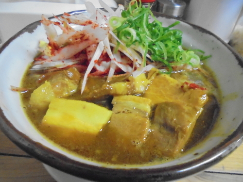 「【限定】秋刀魚節のカレー南蛮(小)　８５０円」@自家製麺 てんかの写真