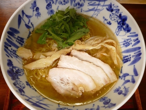 「四番の基本の塩らーめん¥800」@塩らーめんあいうえおの写真