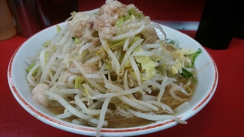 「ラーメン小  堅め少な目 ニンニク＋脂」@ラーメン二郎 湘南藤沢店の写真