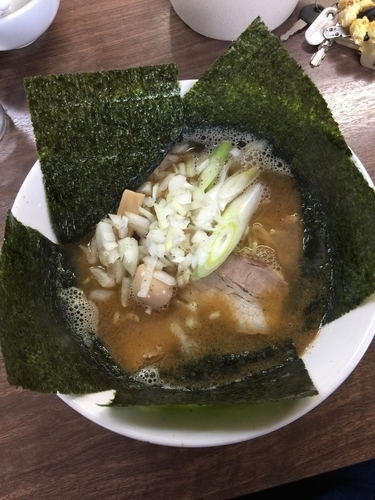 「煮干しらーめん」@らーめん茂一の写真