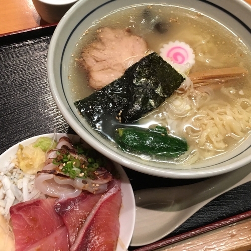 「塩そば＋季節のごはん」@味処 むさし野の写真