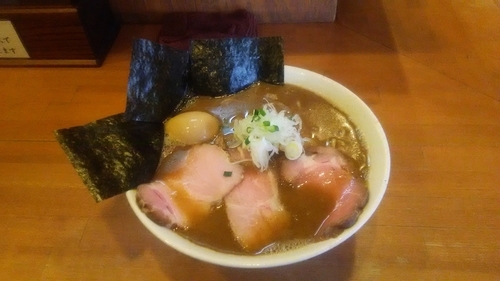 「特製魚介らーめん」@麺屋 清水の写真