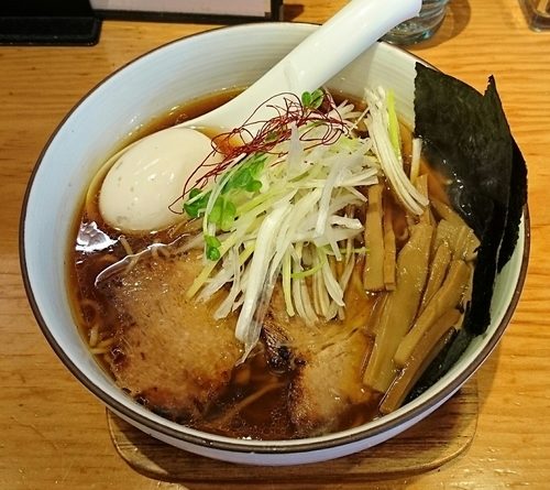 「全部入り醤油らぁ麺」@麺や ひだまりの写真