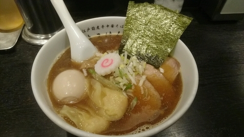 「特製中華そば 醤油」@江戸前煮干中華そば きみはん 五反田店の写真
