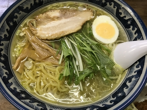 「鶏塩中華ラーメン（650円）」@金丸本店の写真