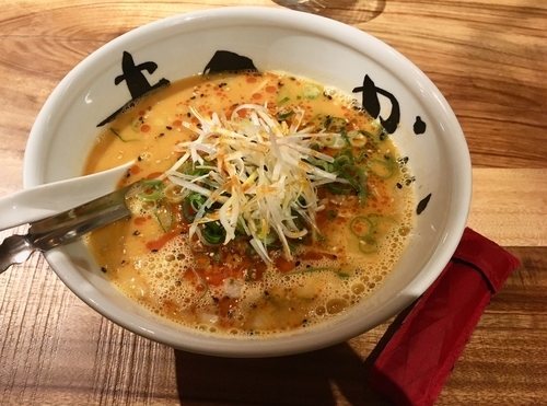 「味噌豚骨担々麺」@まんかい 梅田豊崎店の写真