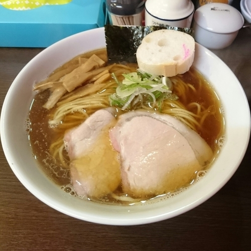 「煮干し正油鶏油バージョン  @500円」@ラーメン木曜日の写真