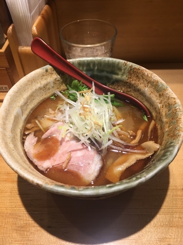 「焼きあご塩らーめん」@焼きあご塩らー麺 たかはし 新宿本店の写真