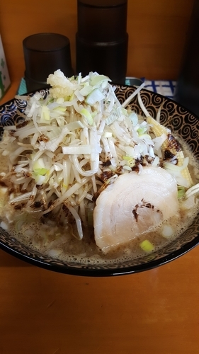 「味噌ラーメン中盛ニンニク増し・モヤシ増し」@Japanese soba Noodles 蠍の写真