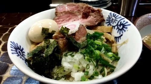 「煮干油そば」@特級鶏蕎麦 龍介の写真