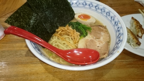 「醤油ラーメン」@ラーメン 濱正の写真