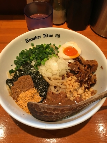 「油そば800円」@麺Dining Number Nine 09の写真