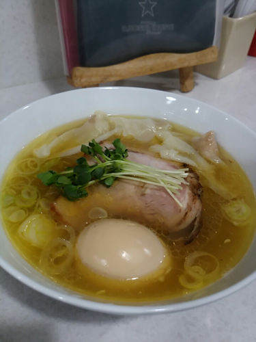 「【限定】旨味そば（塩）1000円＋特製」@ラーメン星印の写真