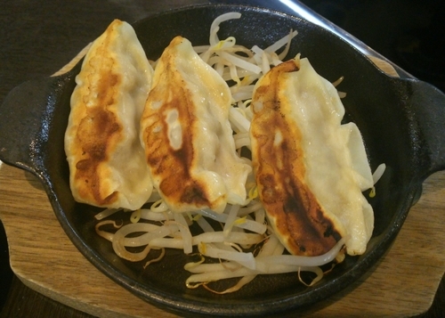 「牛とん包餃子　450円」@拉麺福徳 永山店の写真