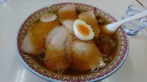 「手打チャーシューメン　1,050円」@手打中華 すずきの写真