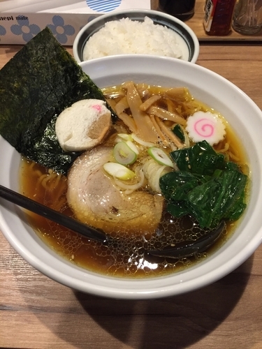 「醤油らーめん  750円」@らーめん 極 錦町店の写真