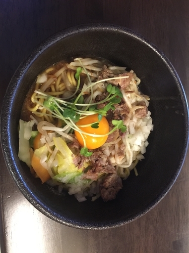 「カレーまぜそば」@煮干し中華そば 津多屋の写真