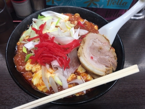 「からふと麺【850円】➕チャーシュー１枚【100円】」@元祖旨辛系タンメン 荒木屋の写真