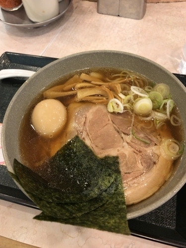 「東京特性チャーシューラーメン 880円」@麺工房の写真