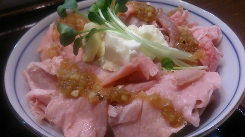 「醤油、まかない飯」@中華そば 飯村製作所の写真