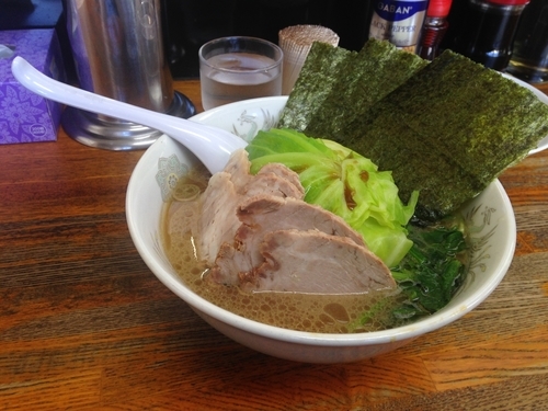 「キャベチャー」@横浜ラーメン厨房 うえむらやの写真