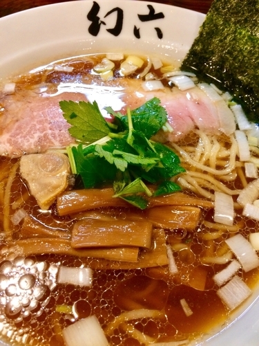 「醤油そば」@中華そば 幻六の写真