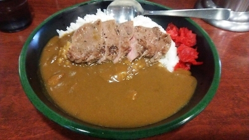 「ステーキカレー（サービス日）690円」@新田毎 秋葉原の写真