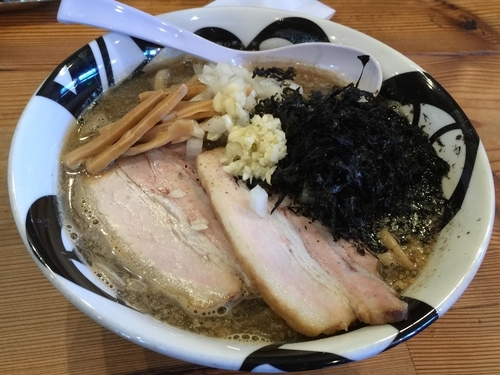 「にぼガッツ（大盛）」@凌駕IDEAの写真