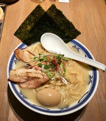 「特製らーめん 鶏白湯 1050円」@つけ麺や 武双 グランツリー武蔵小杉店の写真