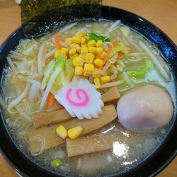 野菜らーめん（塩）＋煮たまご