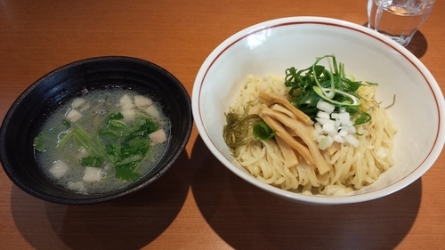 「【当日限定】どぅるん昆布がけ牡蠣つけ麺900円」@㐂九八 ～garage～の写真