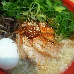 特製赤丸 大盛り 青ネギ