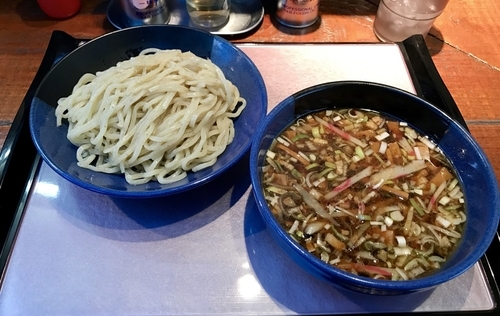 「つけそば750円」@煮干し背脂極太手もみ麺の店 一本勝負の写真