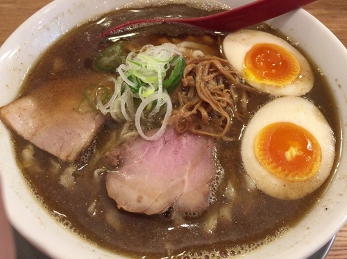 「味玉らーめん（煮干）」@麺や 七彩 八丁堀店の写真