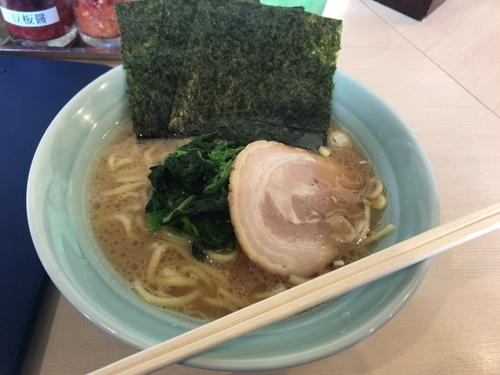 「ラーメン並【680円】」@ラーメン たかし屋 千葉駅前店の写真