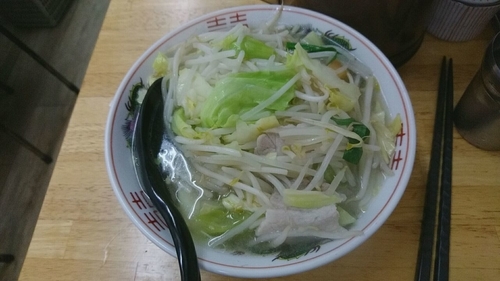 「タンメン_700円」@タンメンしゃきしゃき 新橋店の写真