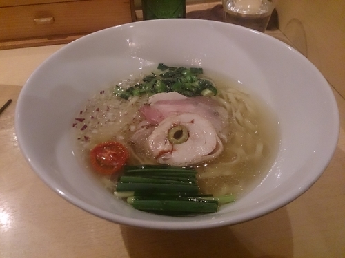「塩そば(平打ち麺)」@饗 くろ㐂の写真
