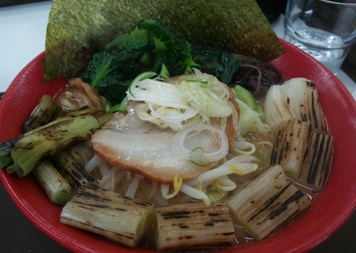 「丸ごと一本 仙台曲がり焼きネギ味噌ラーメン～仙台辛味噌と共に」@仙台とんこつラーメン 一番堂の写真