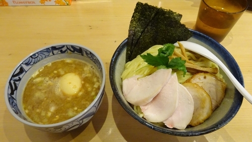 「つけ麺 新味:大盛り（850円）＋特製（200円）」@新橋 纏 京王高幡SC店の写真