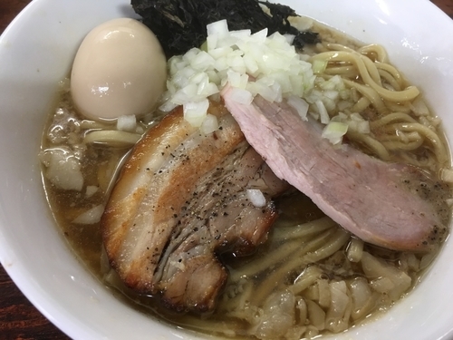 「【限定】 背脂煮干しラーメン」@煮干し中華そば 蓮の華の写真