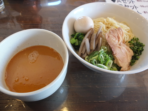 「鶏白湯の味玉つけ麺」@なかじゅう亭 高崎上豊岡店の写真