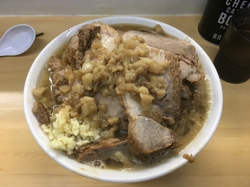 「豚ラーメン」@俺の生きる道 白山店の写真