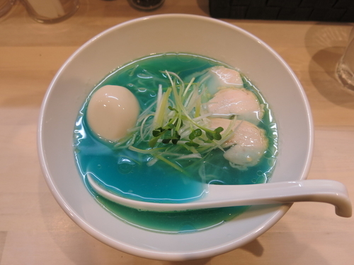 「鶏清湯 青：900円」@濃厚鶏出汁拉麺 吉法師 KIPPOSHIの写真