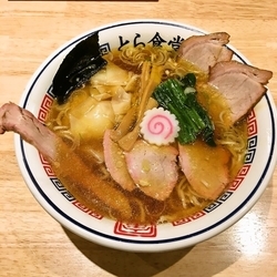 焼豚ワンタン麺