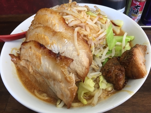 「小豚ラーメン」@麺屋 蔦重の写真