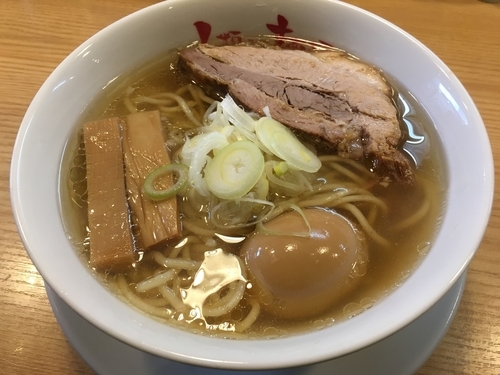 「らーめん macro」@人類みな麺類の写真