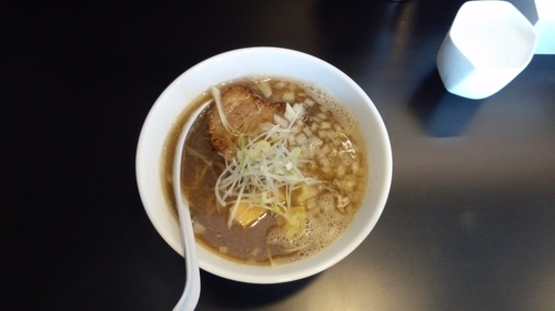 「煮干中華そばNOMAL＋追い玉」@煮干中華そば のじじの写真