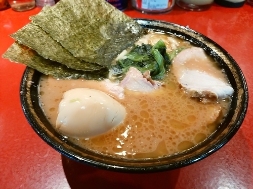 「チャーシューメン＋半熟味玉」@厚木家の写真