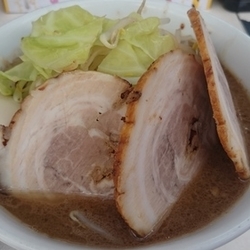 特製豚醤油(太麺・野菜普通)